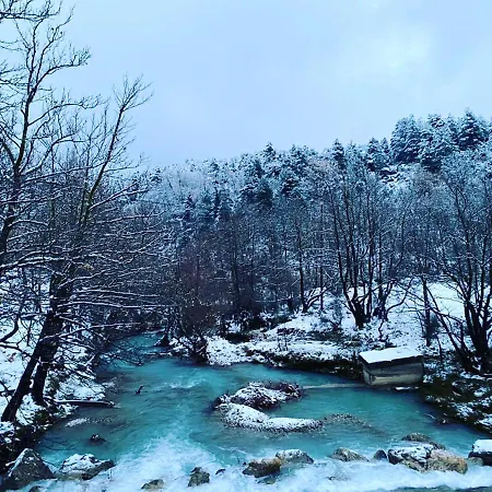 Vila Σπίτι Στο Βουνό Tsivlos Exteriér fotografie